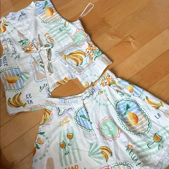 Colorful Printed Women's Short Set - Picture 11 of 11